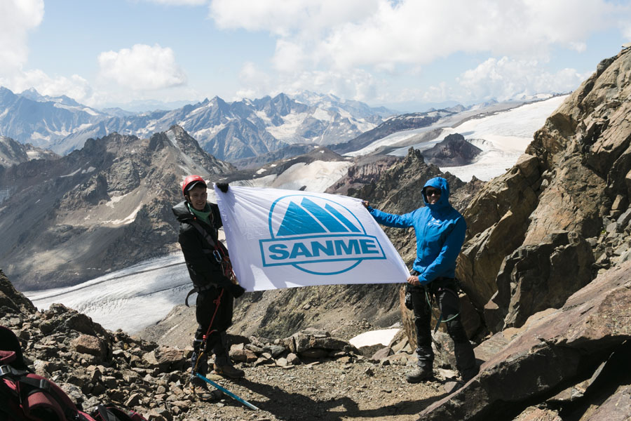 驕傲！山美股份歐洲員工勇攀歐洲第一峰-厄爾布魯士峰