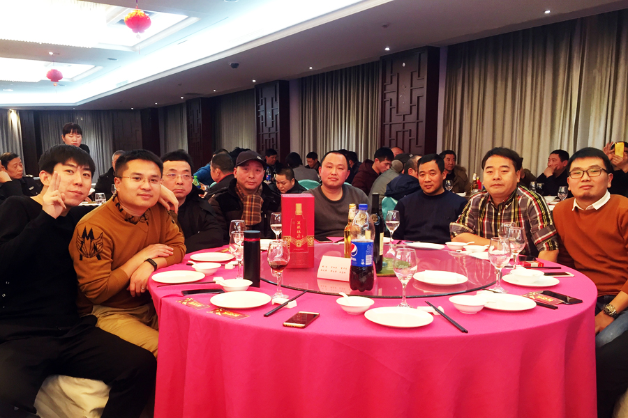 贏戰(zhàn)豬年、共創(chuàng)輝煌--山美股份隆重舉行2018年度表彰大會暨2019迎新年會