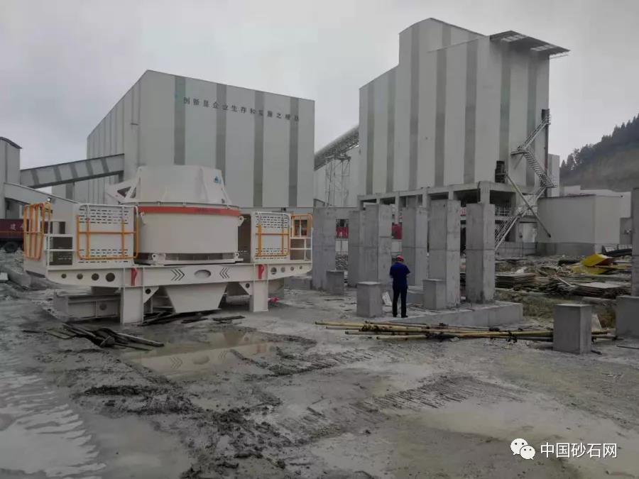 中國砂石協(xié)會報道上海山美股份與重慶大業(yè)建材成功簽訂時產3000噸砂石骨料生產EP項目合同