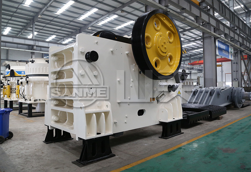 砂石生產(chǎn)線中顎式破碎機(jī)和圓錐破碎機(jī)如何提高生產(chǎn)能力？