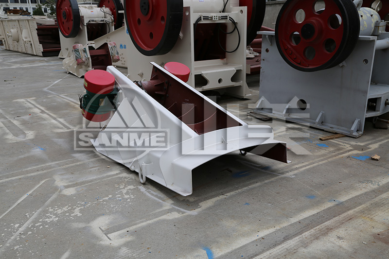 制砂生產(chǎn)線需要哪些破碎設(shè)備呢？