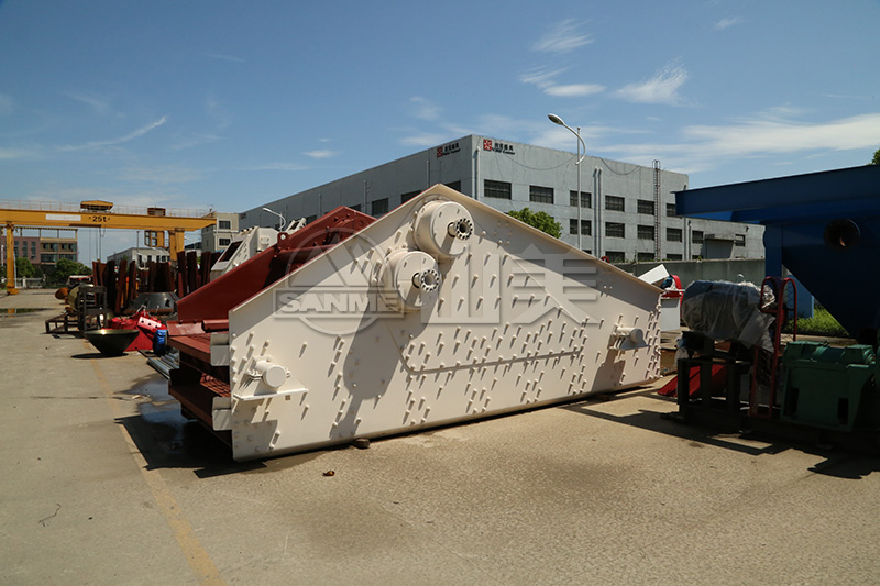 振動篩入料時物料投放要注意什么？