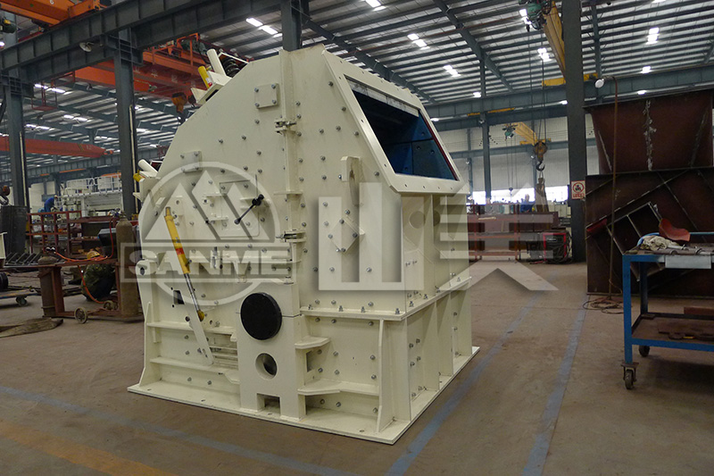 河卵石細(xì)碎用圓錐破碎機(jī)還是反擊破碎機(jī)？