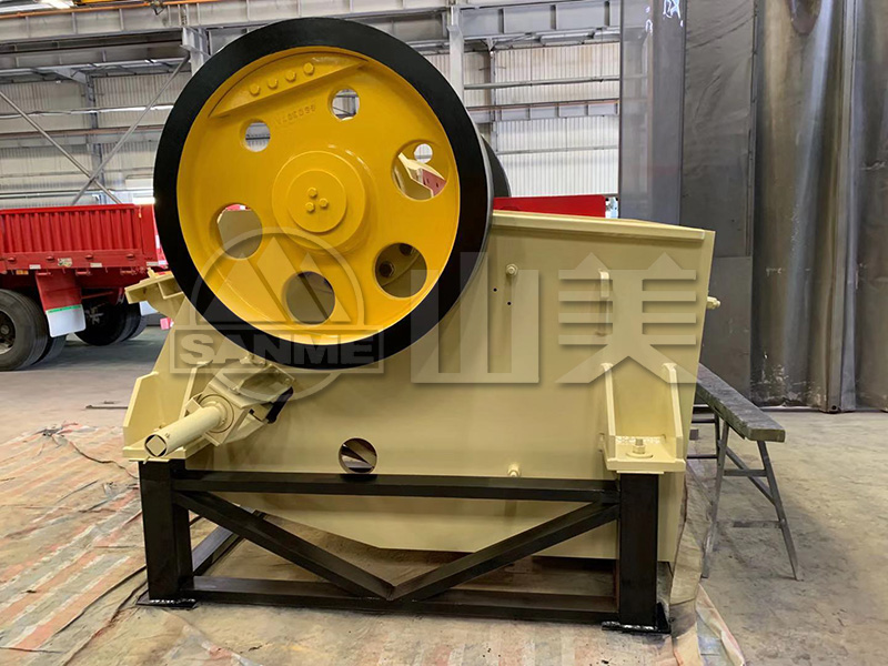 如何快速有效地解決顎式破碎機(jī)運(yùn)行故障的問題呢？