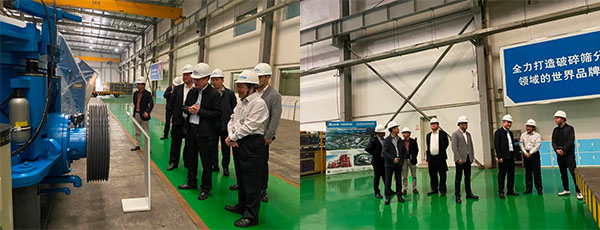 奉賢區(qū)人大常委會黨組書記、主任張培榮一行蒞臨上海山美股份開展“優(yōu)環(huán)境、穩(wěn)經(jīng)濟”大走訪大調(diào)研