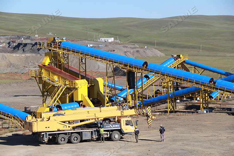 機(jī)制砂生產(chǎn)線選固定式還是移動(dòng)式？理性選擇提升生產(chǎn)效率