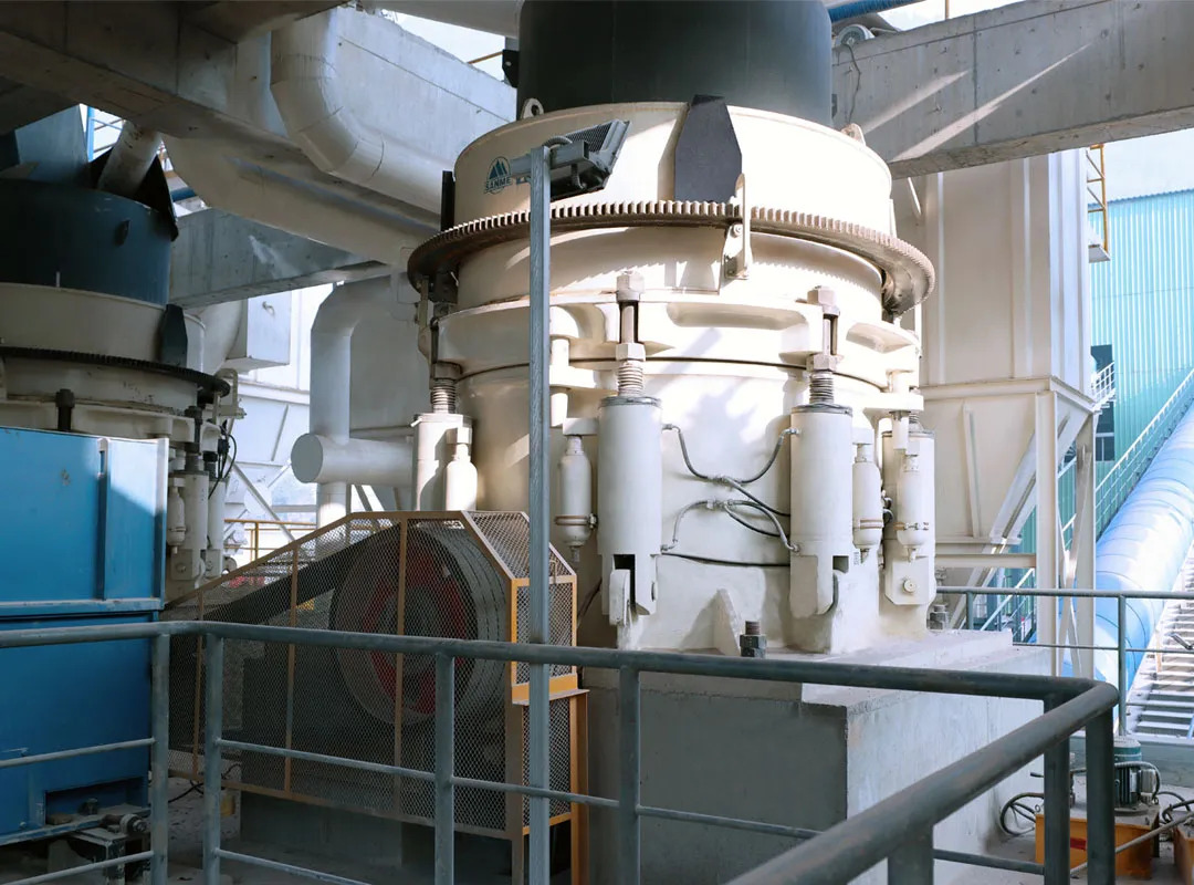 山美E-SMS歐星系列液壓圓錐破碎機施工現(xiàn)場（一）